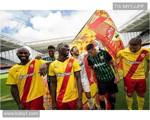 奥尔良与朗斯精彩对决比分揭晓赛季最新战绩分析