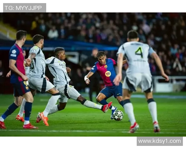 尤文图斯与巴萨激战在即球迷期待巅峰对决的精彩瞬间