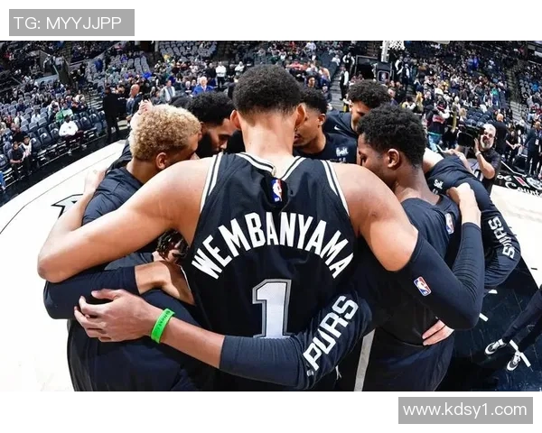 文班亚马新秀赛季表现惊艳场均20分10篮板3盖帽引领同届球员