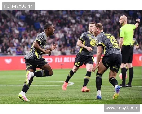 曼城对阵里昂精彩视频直播全程回顾与赛后分析