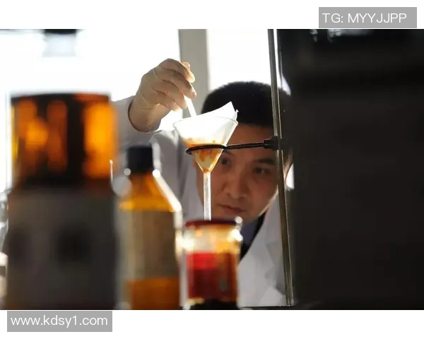 苏伟的成长之路：从默默无闻到行业领军人物的奋斗历程与启示