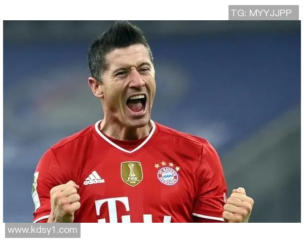 莱万欧冠赛场火力全开10场12球领跑射手榜势不可挡 莱万欧冠赛场火力全开10场12球领跑射手榜势不可挡